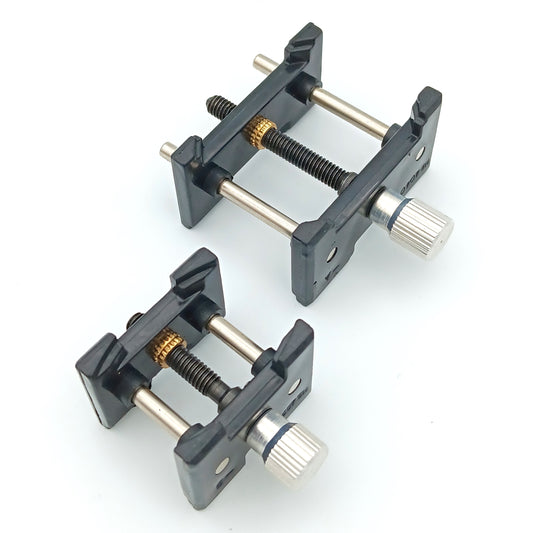 Koneiston kiinnitysteline 2kpl iso+pieni